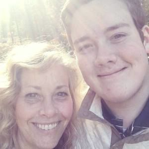 Meet your Posher, Frances